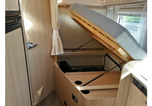 Autocaravana Perfilada SUNLIGHT T-64 de Ocasión