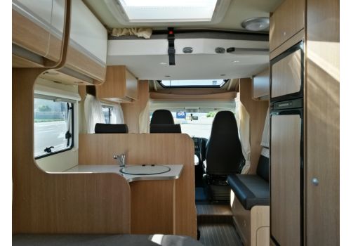 Autocaravana Perfilada SUNLIGHT T-64 de Ocasión