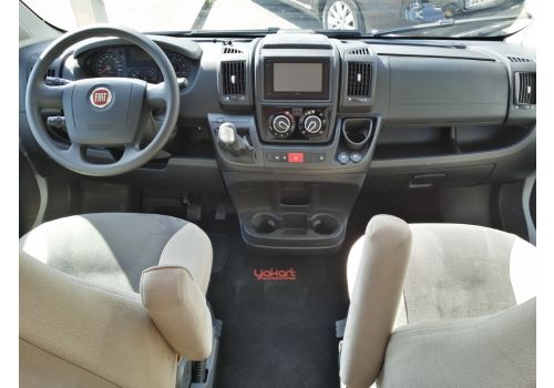 Autocaravana Perfilada SUNLIGHT T-68 con cambio automático de Ocasión