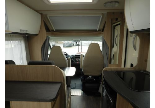 Autocaravana Perfilada SUNLIGHT T-58 modelo 2018 de Ocasión