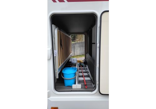 Autocaravana Capuchina ROLLER TEAM Kronos 277 M de Ocasión