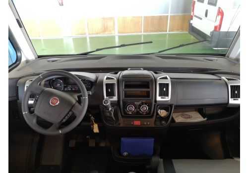 Autocaravana Integral SUNLIGHT I 69 L de Ocasión