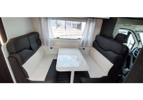 Autocaravana Capuchina ROLLER TEAM Kronos 279 M de Ocasión