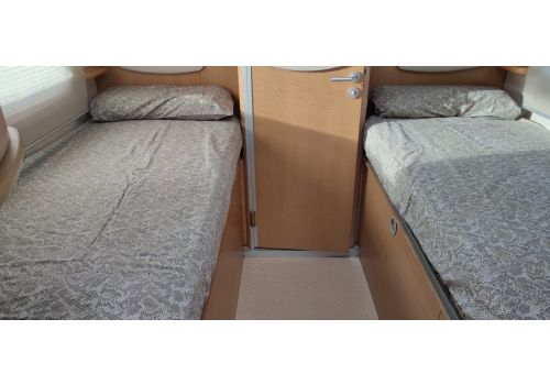 Autocaravana Integral PILOTE 733 FJ de Ocasión