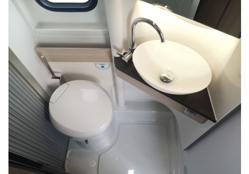 Furgoneta Cámper ADRIA Twin 600 SPB Plus de Ocasión