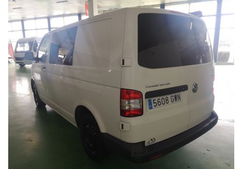 Furgoneta Cámper VOLKSWAGEN Transporter T5 camperizada de Ocasión