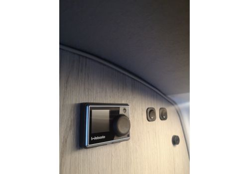 Furgoneta Cámper VOLKSWAGEN Transporter T5 camperizada de Ocasión