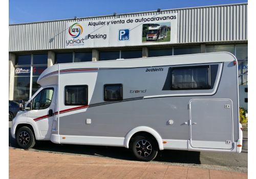 Autocaravana Perfilada DETHLEFFS T 7057 EB modelo 2017 de Ocasión
