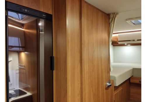 Autocaravana Perfilada DETHLEFFS T 7057 EB modelo 2017 de Ocasión