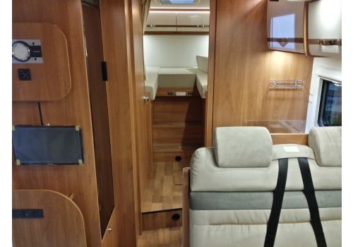 Autocaravana Perfilada DETHLEFFS T 7057 EB modelo 2017 de Ocasión