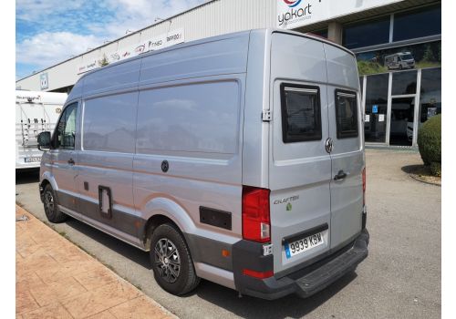 Furgoneta Cámper VOLKSWAGEN Crafter camperizada de Ocasión