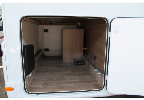 Autocaravana Perfilada DETHLEFFS Trend T 7057 DBM modelo 2017 de Ocasión