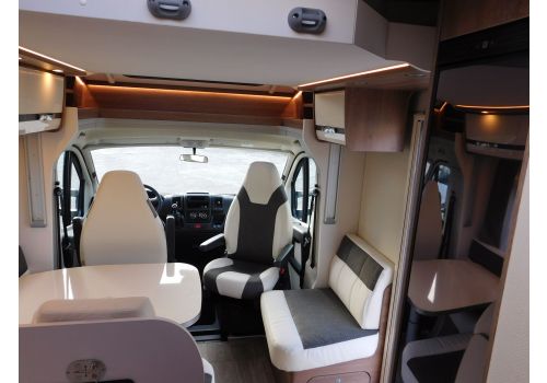 Autocaravana Perfilada DETHLEFFS Trend T 7057 DBM modelo 2017 de Ocasión