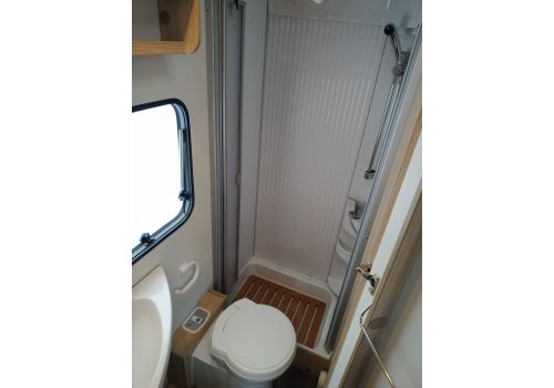 Autocaravana Perfilada SUNLIGHT T 64 de Ocasión