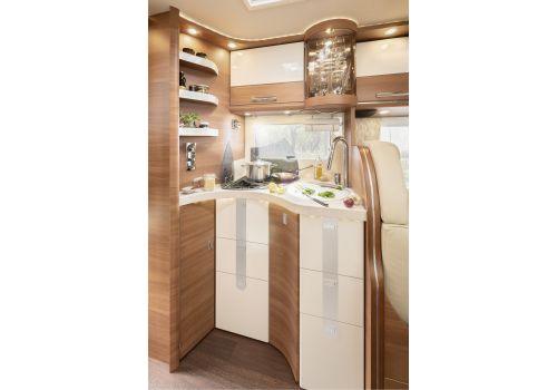 Autocaravana Integral CARTHAGO Chic C-Line I 5.3 de Ocasión