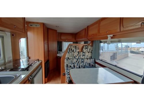 Autocaravana Perfilada ELNAGH P 200 de Ocasión