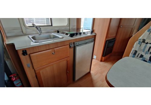 Autocaravana Perfilada ELNAGH P 200 de Ocasión