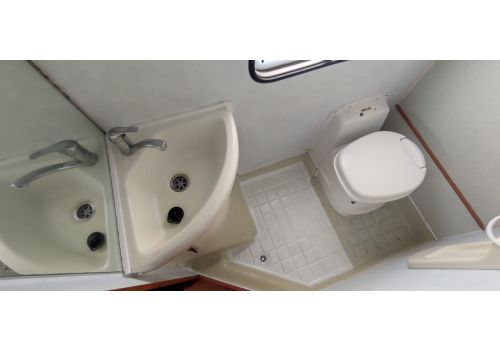 Autocaravana Perfilada ELNAGH P 200 de Ocasión