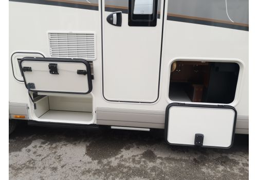 Autocaravana Integral CARTHAGO C Line I 4.9 LE Superior de Ocasión