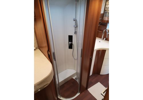 Autocaravana Integral CARTHAGO C Line I 4.9 LE Superior de Ocasión