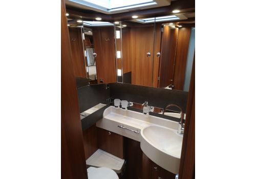 Autocaravana Integral CARTHAGO C Line I 4.9 LE Superior de Ocasión