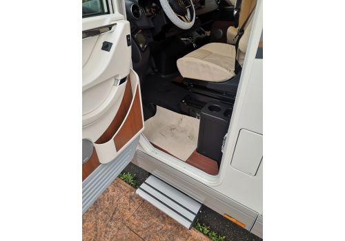 Autocaravana Integral CARTHAGO C Line I 4.9 LE Superior de Ocasión