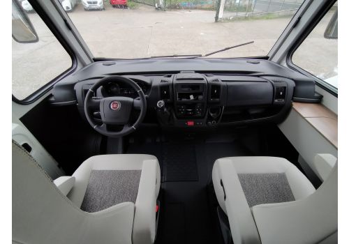 Autocaravana Integral DETHLEFFS Trend I 7057 DBM de Ocasión