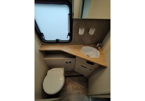 Autocaravana Integral DETHLEFFS Trend I 7057 DBM de Ocasión