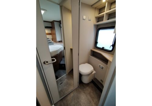 Autocaravana Integral DETHLEFFS Trend I 7057 DBM de Ocasión