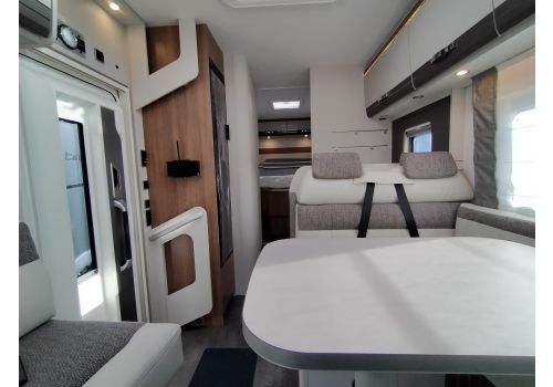 Autocaravana Integral DETHLEFFS Trend I 7057 DBM de Ocasión
