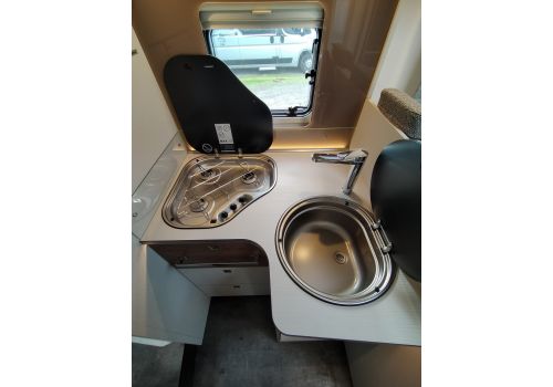 Autocaravana Integral DETHLEFFS Trend I 7057 DBM de Ocasión