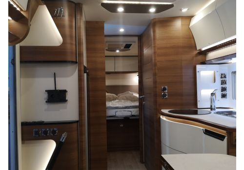 Autocaravana Integral RAPIDO i 86 Distinction de Ocasión