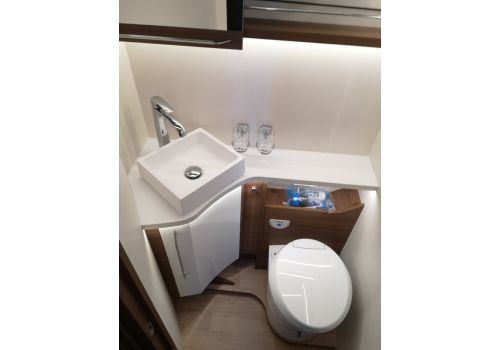 Autocaravana Integral RAPIDO i 86 Distinction de Ocasión