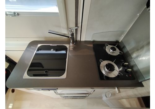 Furgoneta Cámper RAPIDO Van V65 XL de Ocasión