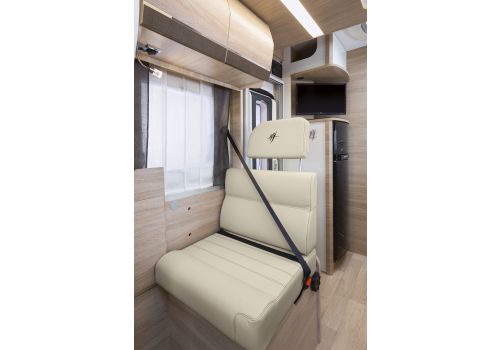 Autocaravana Perfilada RAPIDO 696 F Ultimate Line de Ocasión