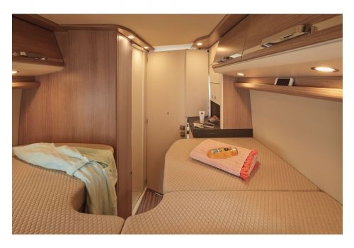 Furgoneta Cámper MALIBU Van Two Rooms 640 LE RB Nueva en Venta