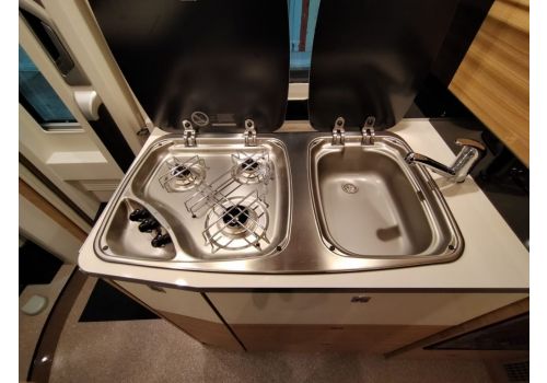 Autocaravana Perfilada DETHLEFFS Globebus T1 de Ocasión