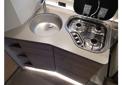 Autocaravana Perfilada DETHLEFFS Pulse T 7051 DBL de Ocasión