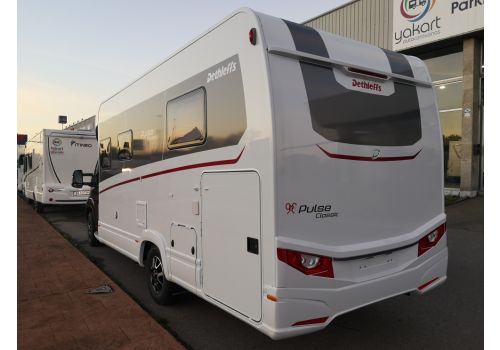 Autocaravana Perfilada DETHLEFFS Pulse T 7051 DBL de Ocasión