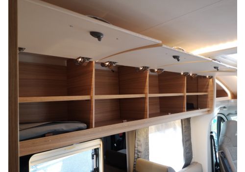 Autocaravana Perfilada DETHLEFFS Globebus T7 de Ocasión
