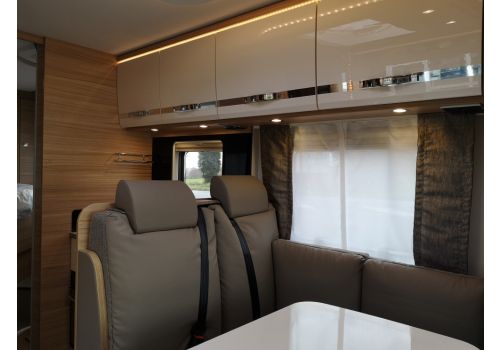 Autocaravana Perfilada DETHLEFFS Globebus T7 de Ocasión
