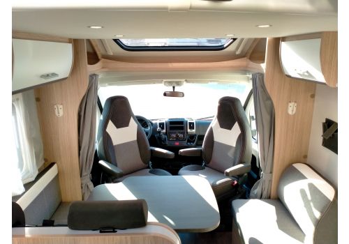 Autocaravana Perfilada SUNLIGHT T69L de Ocasión