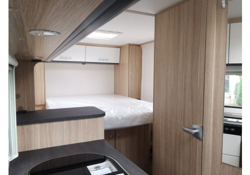 Autocaravana Perfilada SUNLIGHT Van V69 Adventure de Ocasión
