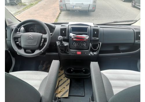 Autocaravana Perfilada SUNLIGHT Van V69 Adventure de Ocasión