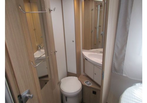 Autocaravana Perfilada SUNLIGHT T 69 L de Ocasión