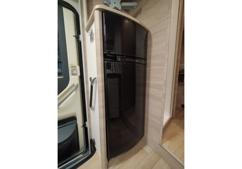 Autocaravana Perfilada RAPIDO 696F Ultimate Line de Ocasión