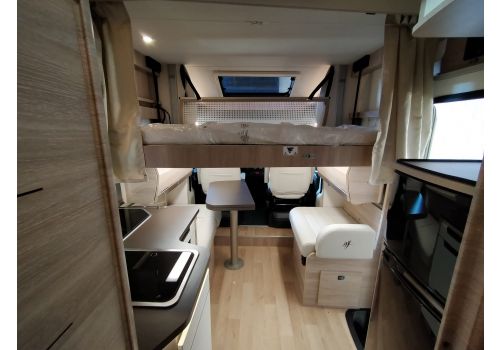 Autocaravana Perfilada RAPIDO 696F Ultimate Line de Ocasión