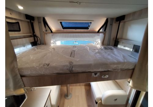 Autocaravana Perfilada RAPIDO 696F Ultimate Line de Ocasión