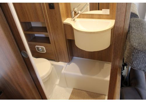 Autocaravana Capuchina DETHLEFFS Trend A 5887 modelo 2019 de Ocasión