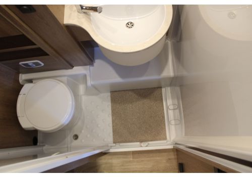 Autocaravana Capuchina DETHLEFFS Trend A 5887 modelo 2019 de Ocasión